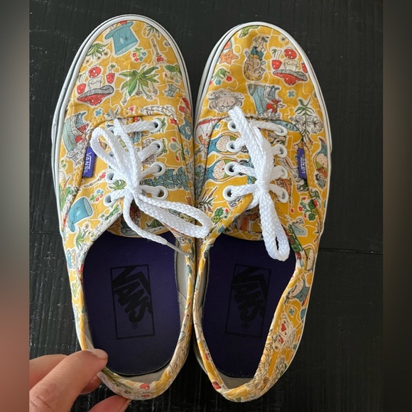Vans x Liberty of London Alice in Wonderland Rare Women's Sneakers SZ 7 - Picture 7 of 8